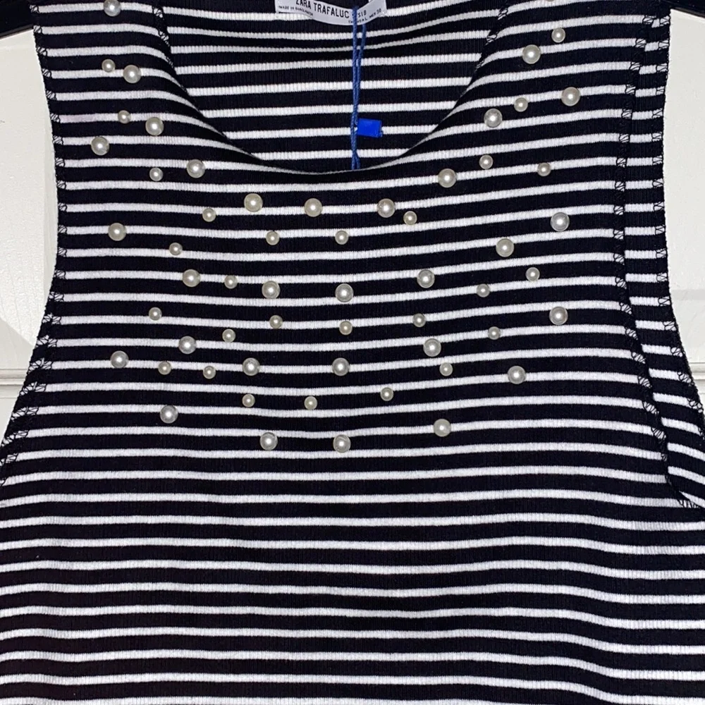Zara Striped Crop Top - Picture 2 of 4